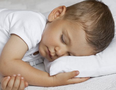 Comment choisir le bon oreiller pour votre enfant